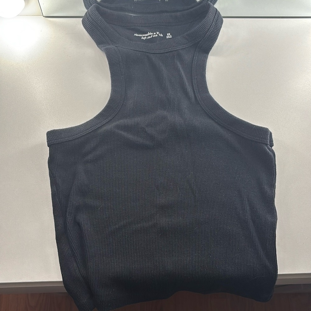 Abercrombie and fitch tank